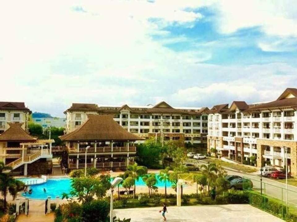 One Oasis A2, Shortwalk Sm Mall Free Pool Kitchen Davao Stadt Exterior foto
